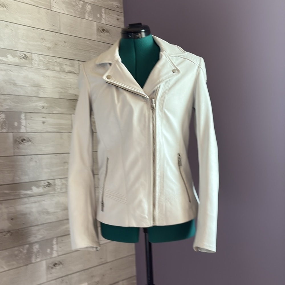 DANIER White Leather Jacket